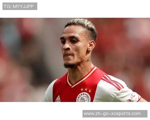 安东尼限量版足球球星印花T恤潮流设计引领时尚风潮