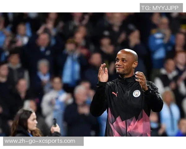 全球百大足球明星英文名字全解析 足球传奇人物背后的故事